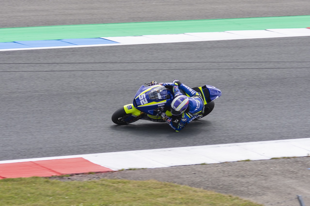 依靠老一辈 依靠老一辈